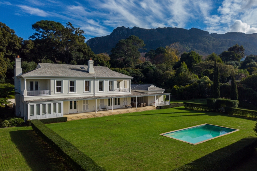 5 Bedroom Property for Sale in Constantia Western Cape